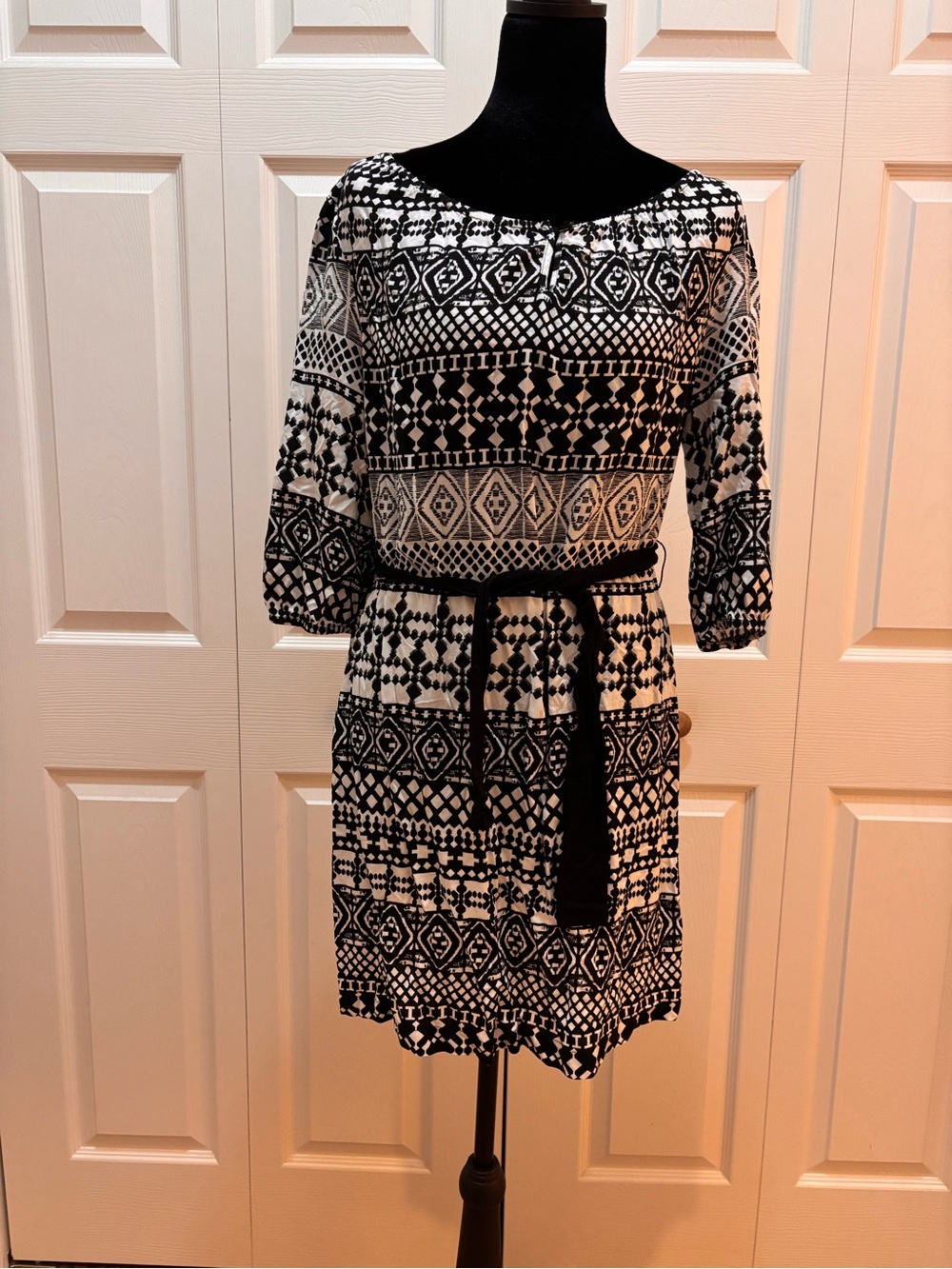 Max Studio Black and White Geometric Belted Mini Dress